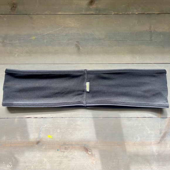 Flipbelt with zipper pocket - Picture 3 of 4